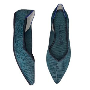 Rothy's The Point spruce python teal snake 9 like new women’s shoes